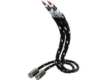 Câble audio tressé noir avec connecteurs RCA plaqués or, vu de face, en forme de spirale verticale sur fond blanc