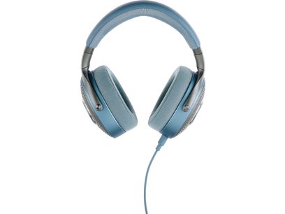 Casque audio Focal AZURYS bleu clair et gris, vue de face, arceau rembourré, coussinets ovales, câble bleu clair
