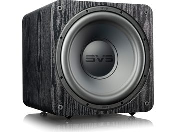 Subwoofer SVS SB-1000 PRO in finitura nero frassino, vista frontale, forma cubica, altoparlante circolare centrale nero opaco
