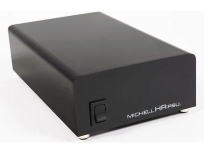 Rechteckiges schwarzes Netzteilgehäuse Michell HR PSU, leicht schräge Draufsicht, weißes Logo
