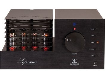 Ampli hi-fi à tubes Synthesis Soprano alu noir, vue de face, façade noire avec boutons et prises, 8 tubes visibles sur le dessus