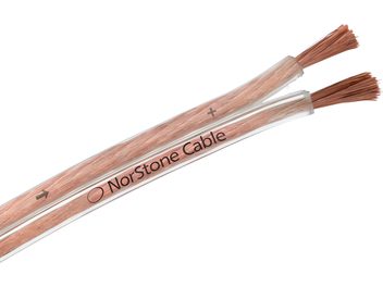 Câble audio Norstone Cable CL400 transparent avec deux conducteurs en cuivre de section carrée, gainés et torsadés