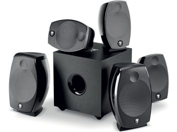 Pack d'enceintes Focal Sib Evo Dolby Atmos 5.1.2 noir, 5 enceintes compactes et 1 caisson de basses cubique, vue de face