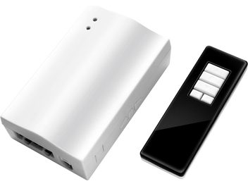 Trådløs transmitter Screen'up ZTELESCREENUP4, hvid rektangulær boks med porte og sort fjernbetjening med 4 hvide knapper