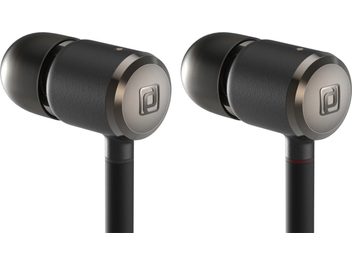 To sorte Periodic Audio Titanium in-ear hovedtelefoner set forfra med sølvfarvede metalørestykker