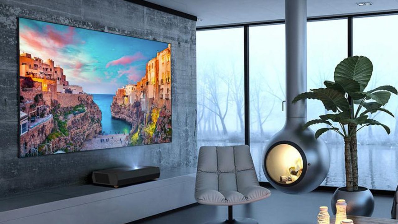 Best ALR Screen for UST Projectors