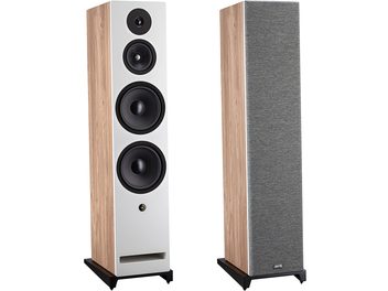 Enceinte colonne Davis Acoustics Krypton 10, vue de face et de trois quarts, finition bois clair, façade blanche, grille grise amovible