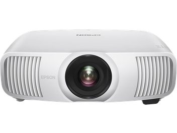 Epson EH-LS11000W valge videoprojektori esivaatest, kus objektiiv on keskel ja seda ümbritsevad külgedel õhuavad restid