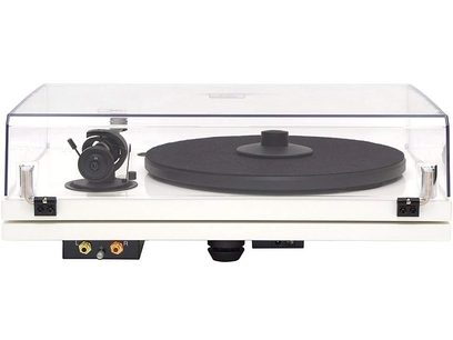 Music Hall MMF 5.3 WH white turntable, front view, black platter, black tonearm, black cartridge, golden knobs