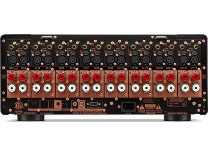 Amplificatore di potenza multicanale Marantz AMP 10, pannello frontale, 16 canali con ingressi XLR e controlli di guadagno, vista frontale