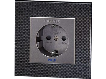 Furutechi tekstuuritud tumehalli metalli seinakontakt FT-SWS NCF, eestvaates, kahe ümmarguse elektripistikupesaga ja logoga