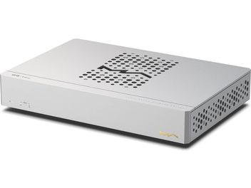 Helehallist alumiiniumist Matrix Audio SS‑1 Pro lüliti-jaguri kolmveerandvaade eest paremalt, pealiskate laia ümmarguste avadega M-mustris, sile esipaneel LED-tule ja kuldse logoga, samuti perforeeritud parem külg