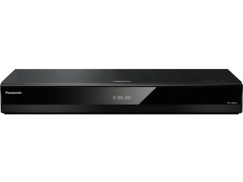Panasonic DP-UB820 melns 4K Blu-ray atskaņotājs, skats no priekšpuses, digitālais displejs "0:00.00" uz iebūvētā ekrāna