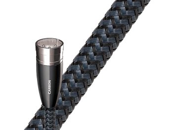 Câble audio numérique Audioquest Carbon AES/EBU 5m, connecteur XLR mâle chromé, gaine tressée noire, vue rapprochée de profil