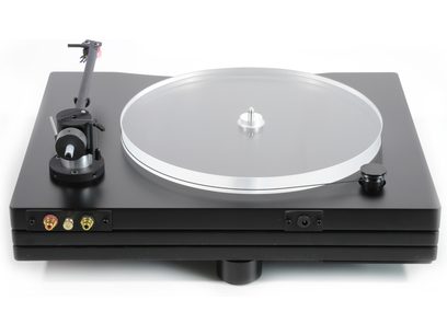 Melnā New Horizon 203 vinila plates ar VM520EB galviņu, sudraba krāsas apaļo plati, melnu tumbadžu un melnu, taisnstūrveida pamatni