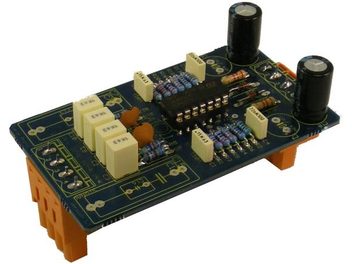 Scheda elettronica verde Atoll Electronique modulo phono P50 MM, componenti saldati, supporto in plastica arancione