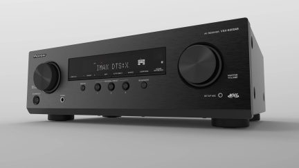 Κατηγορία ενίσχυσης: Το VSX-835D χρησιμοποιεί ενίσχυση κατηγορίας AB, προσφέροντας ισορροπία μεταξύ ενεργειακής απόδοσης και πιστότητας ήχου.
